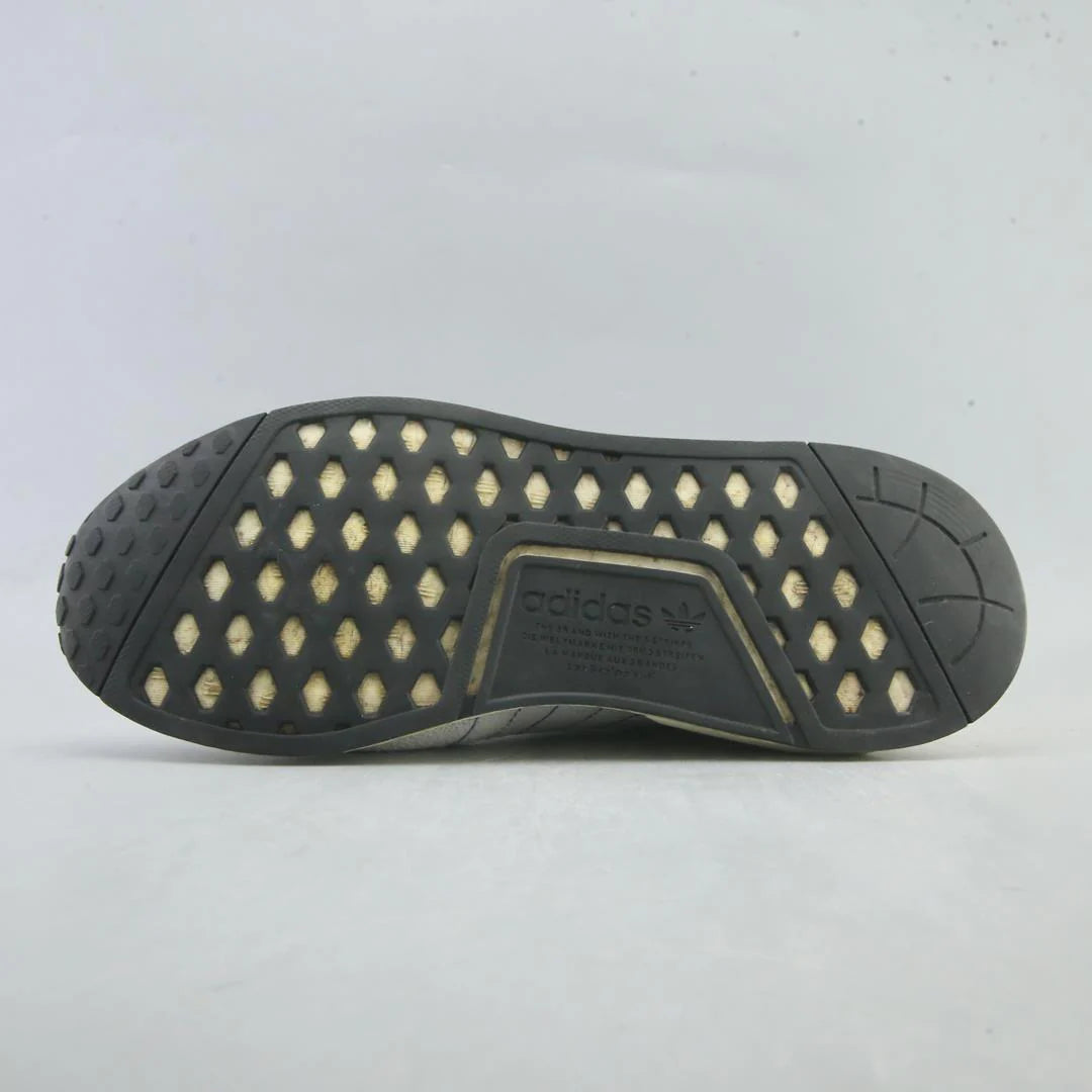 NMD_R1 V2