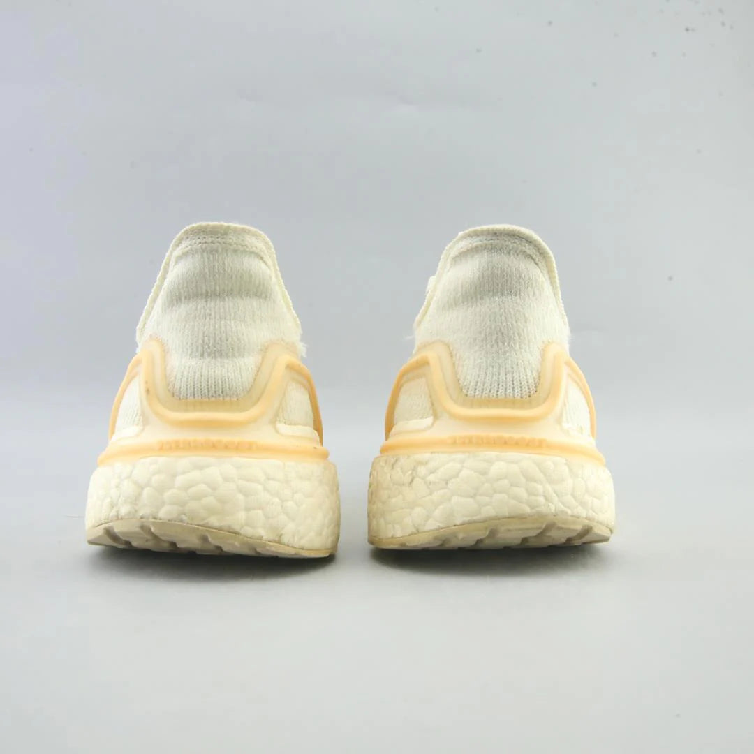 ULTRA BOOST 19