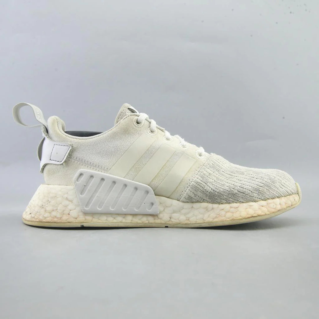 NMD R2