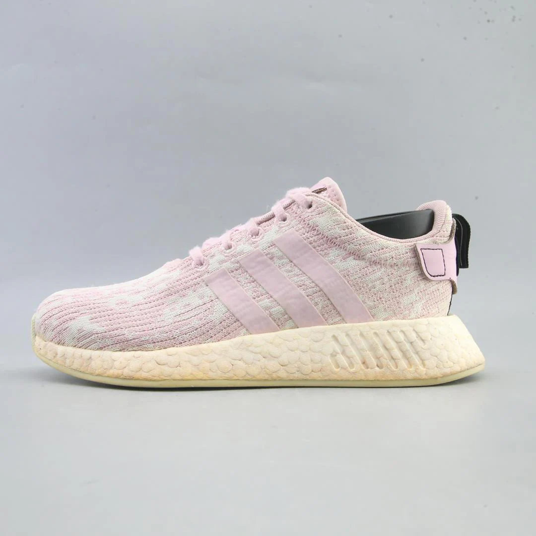 NMD R2
