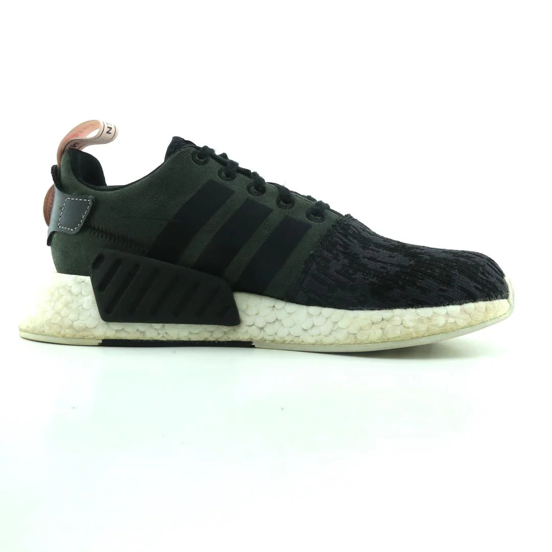 NMD R2