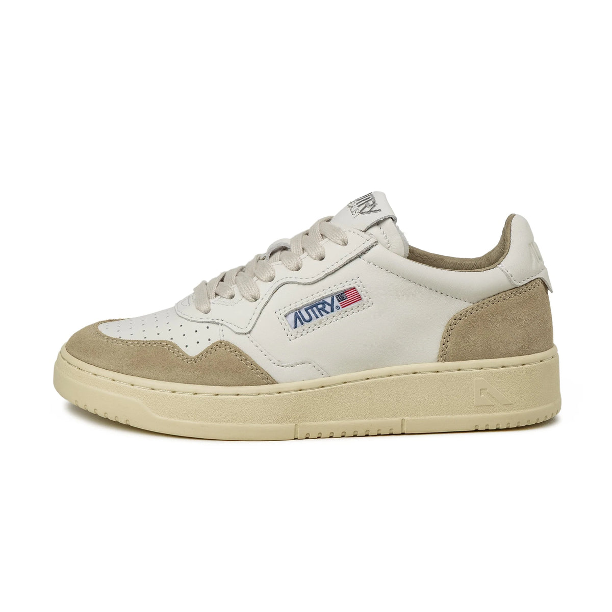 Medalist W *Goat / Suede*