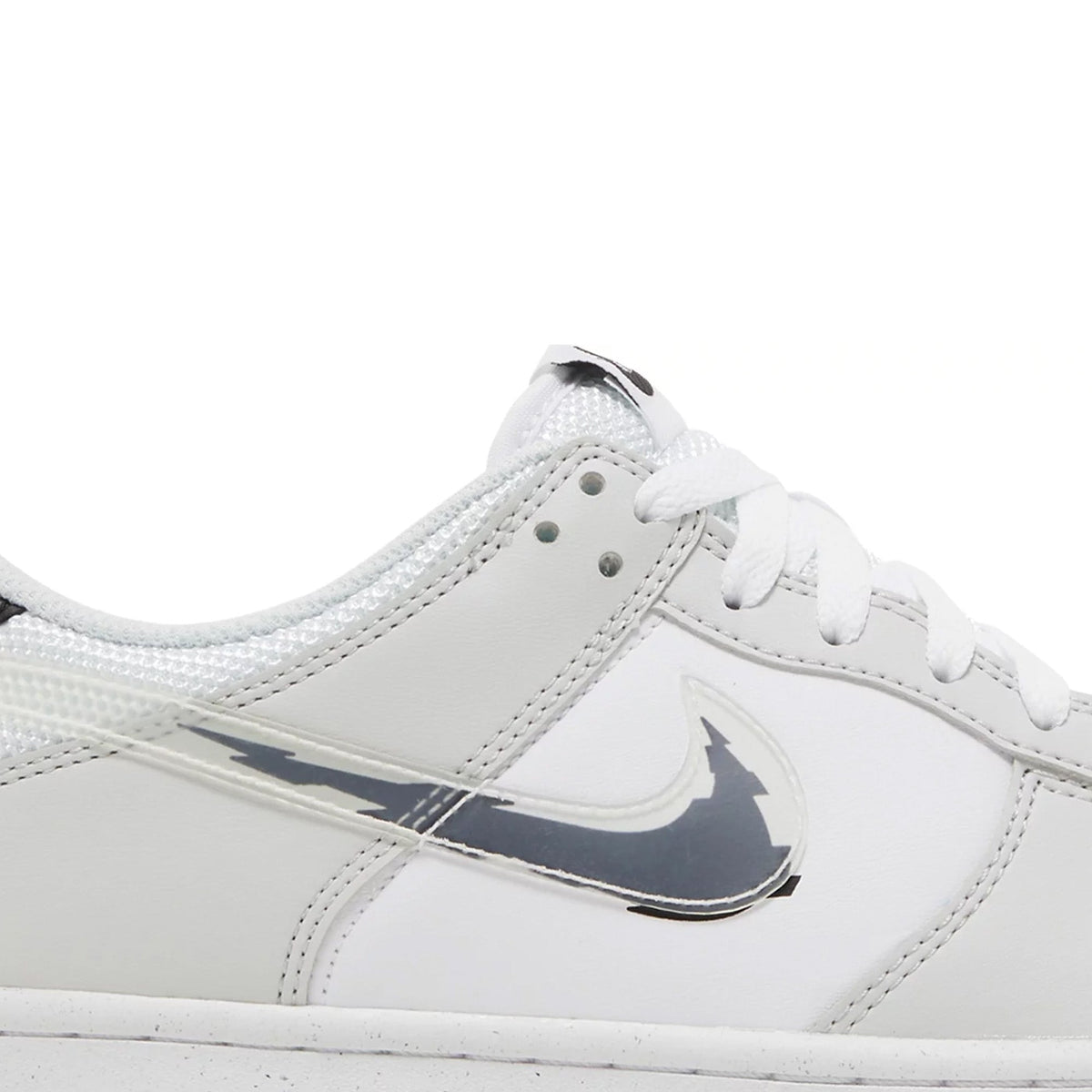 Dunk Low 'Glitch Swoosh' GS (2022)