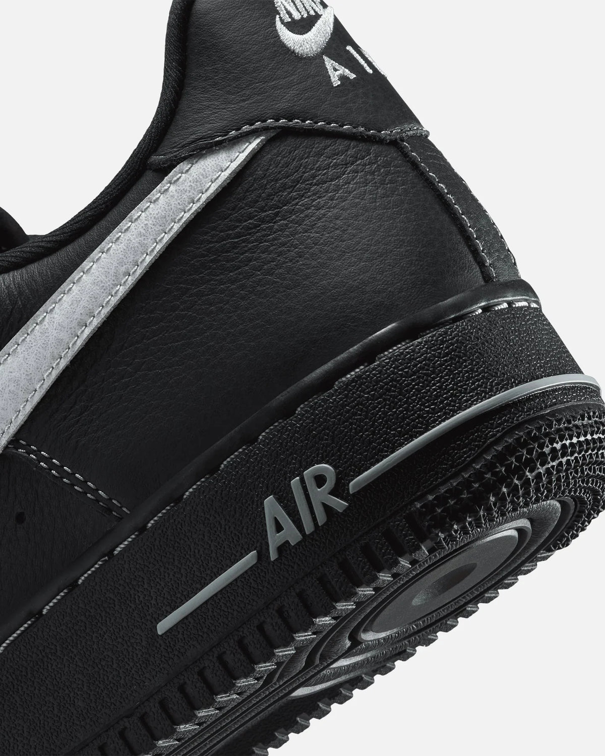 Air Force 1 '07 LV8 Black/Grey