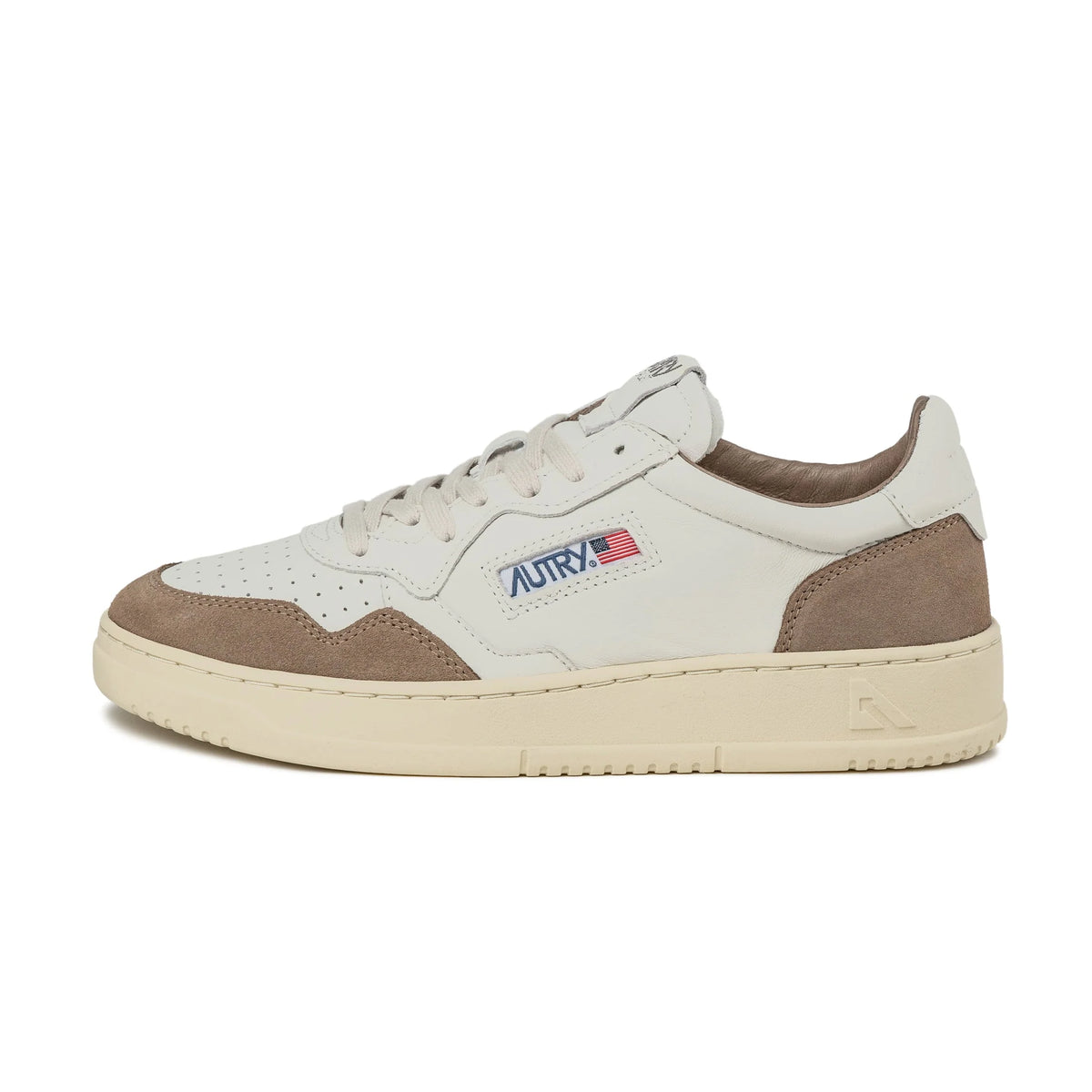 Medalist *Goat / Suede*