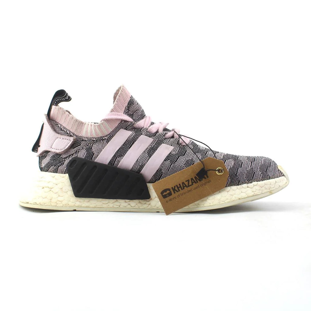 NMD R2