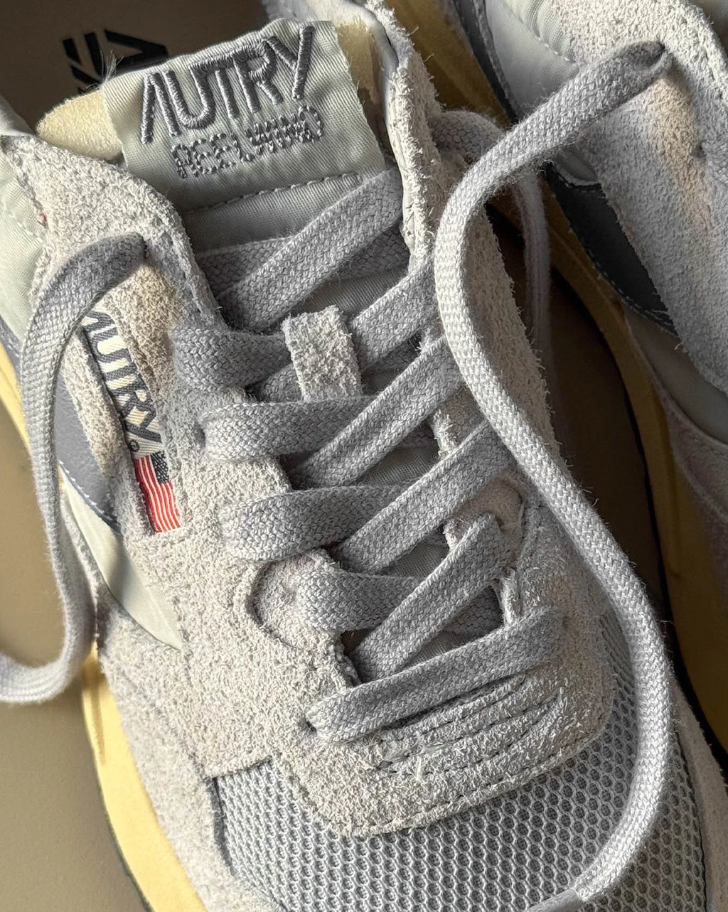 Reelwind Low *Suede / Net*