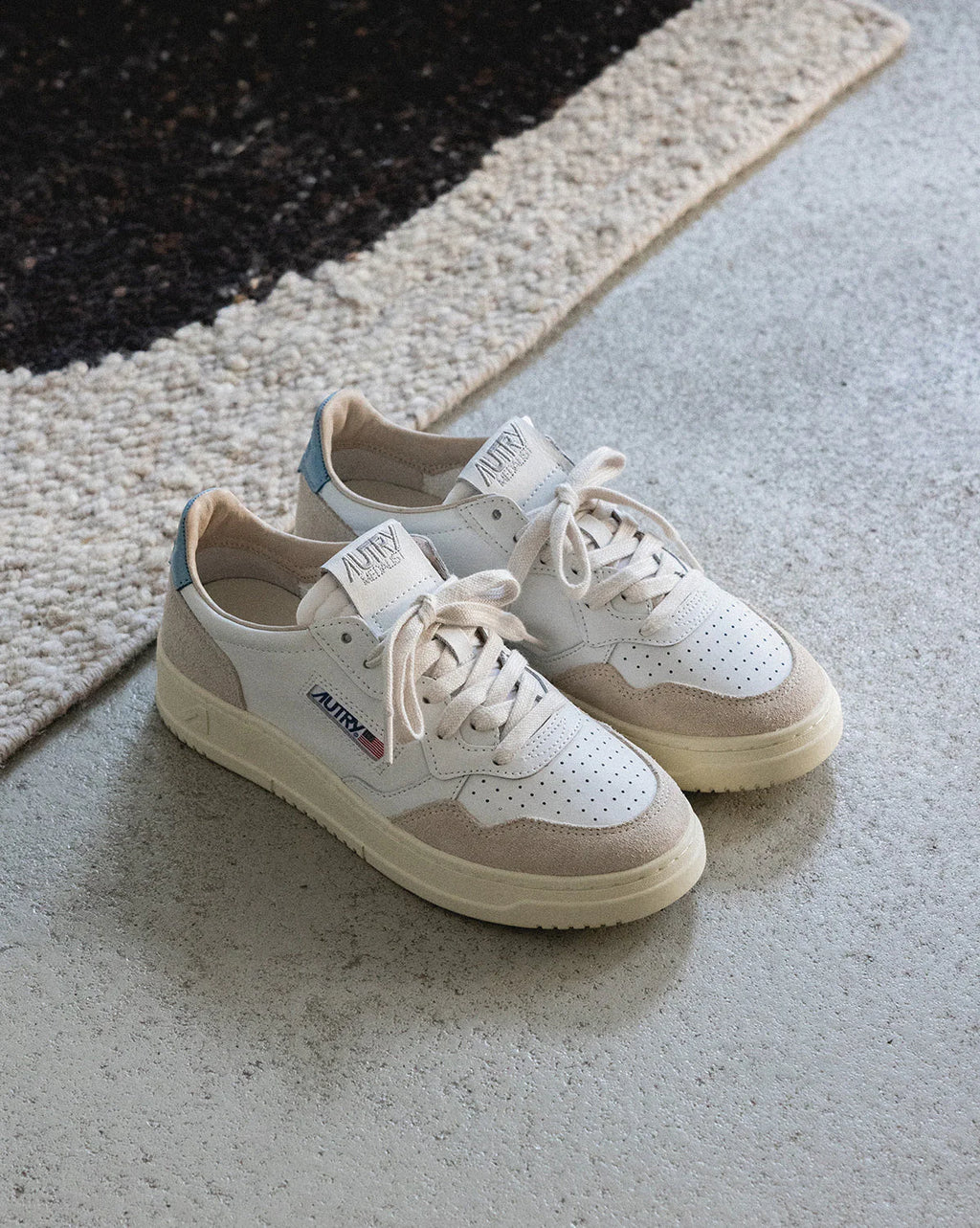 Medalist W *Leather / Suede*
