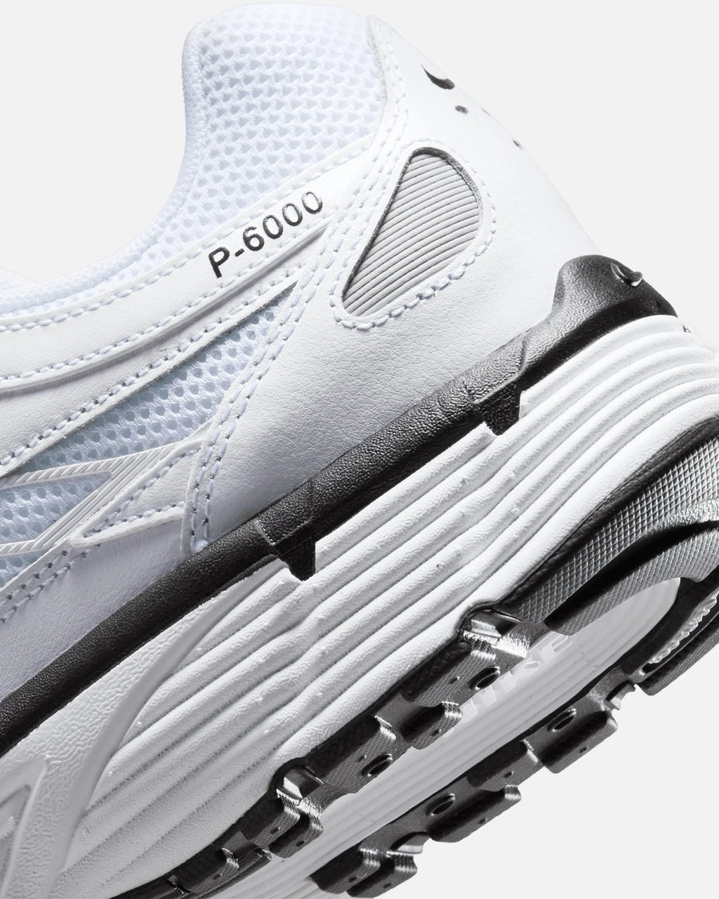 P-6000 White/Black