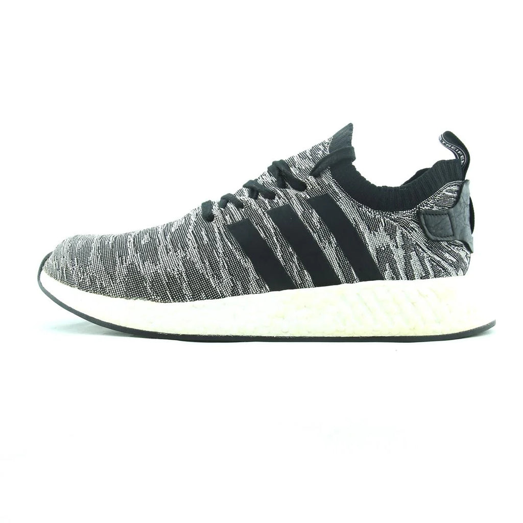 NMD R2