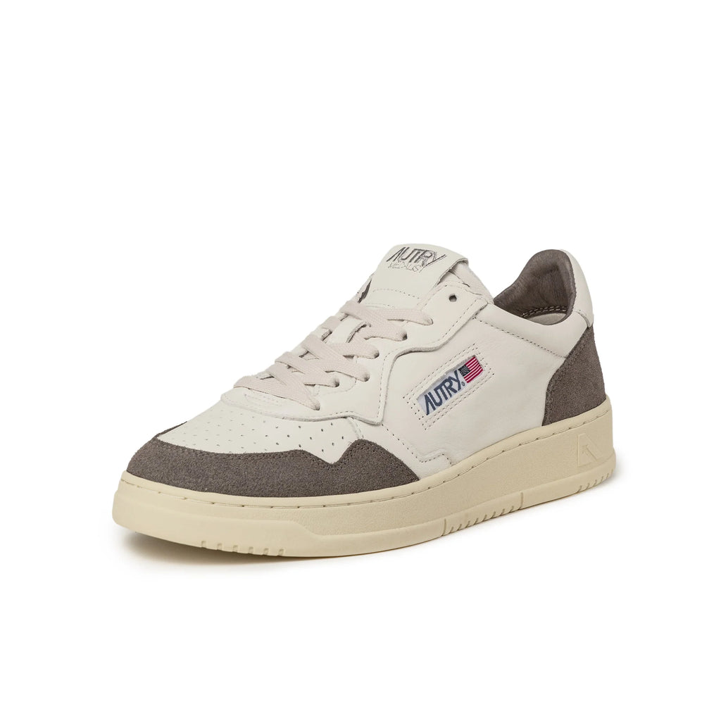 Medalist *Goat / Suede*