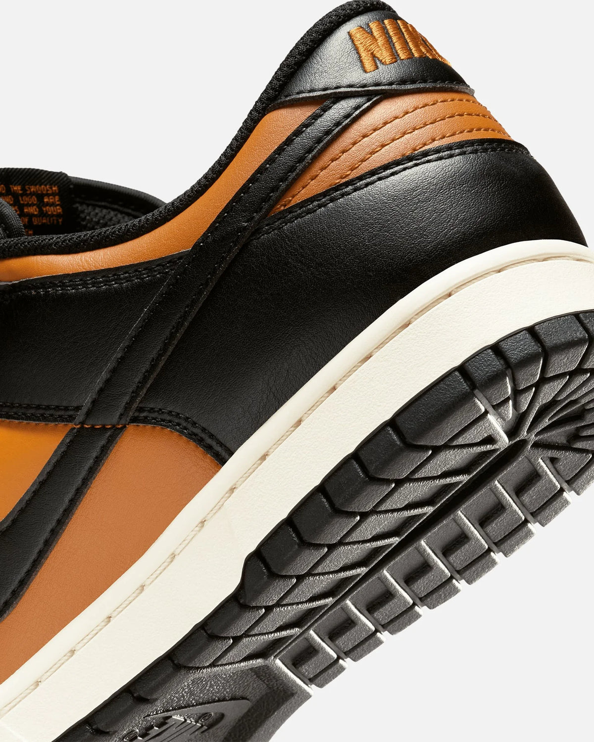 Dunk Low Retro "Desert Ochre" Desert Ochre/Black