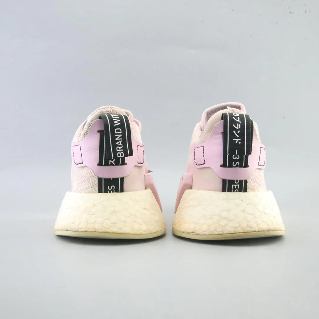 NMD R2