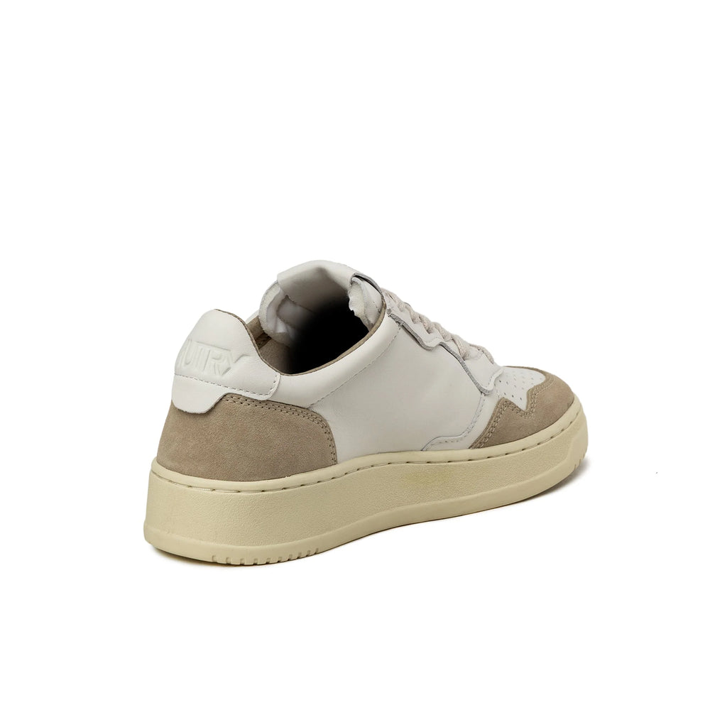Medalist W *Goat / Suede*