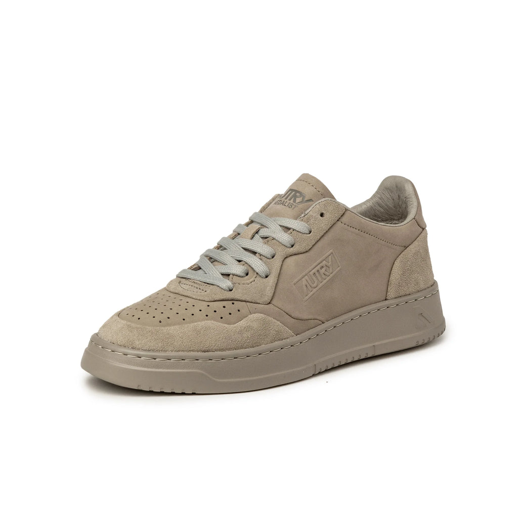 Medalist *Nubuk / Suede*