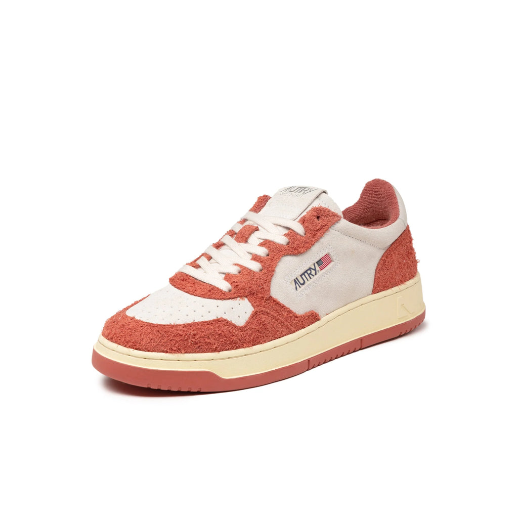Medalist *Suede / Long Suede*
