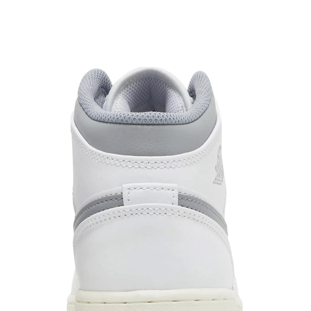 1 Mid 'Neutral Grey' GS (2022)