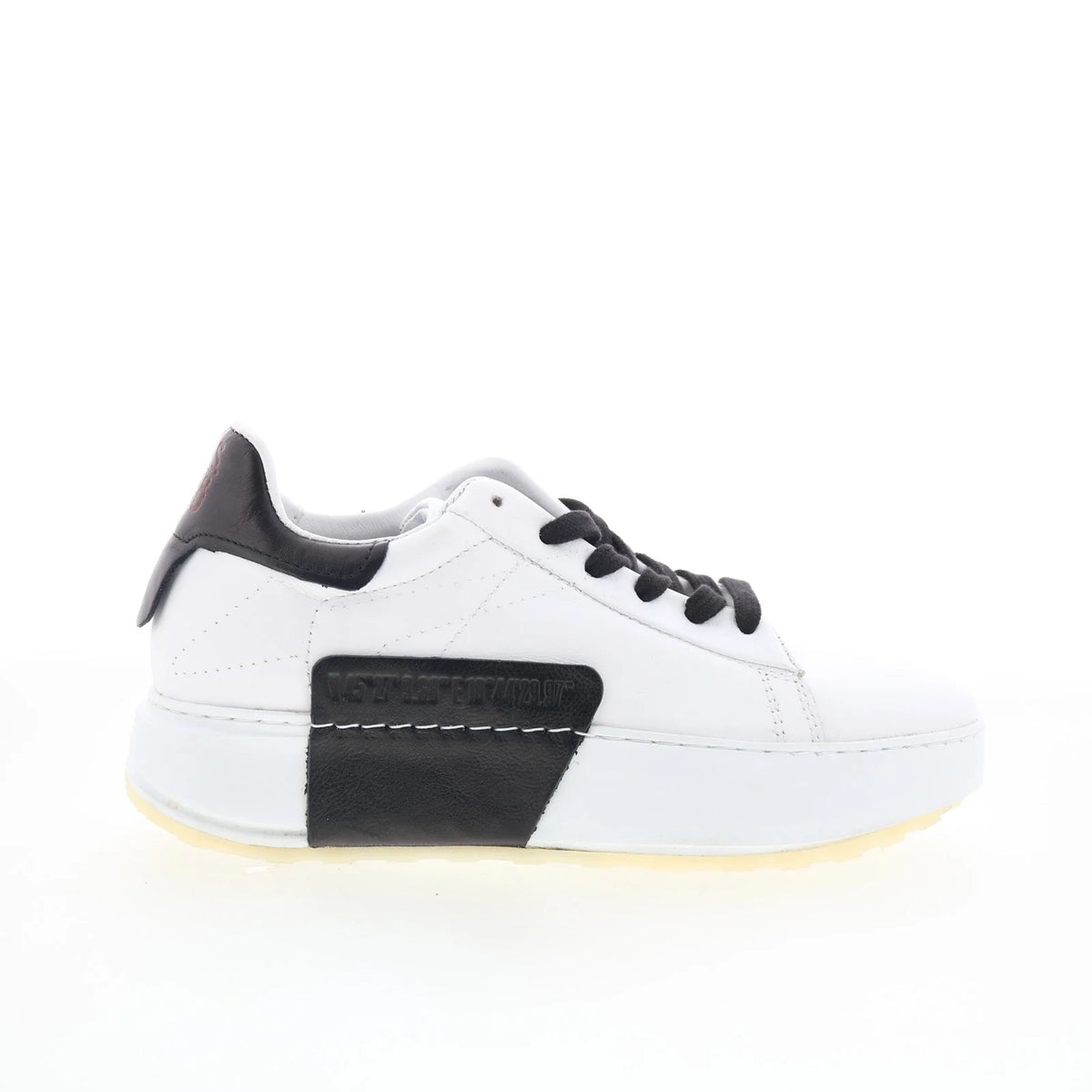 Hannie A87110-103-0002 Womens White Leather Lifestyle Sneakers Shoes