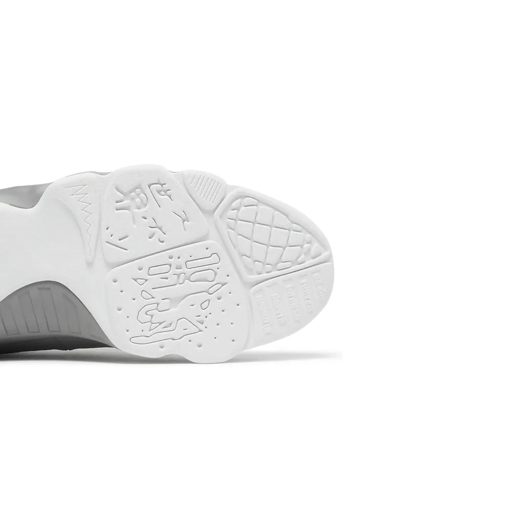 9 Retro 'Particle Grey' (2022)