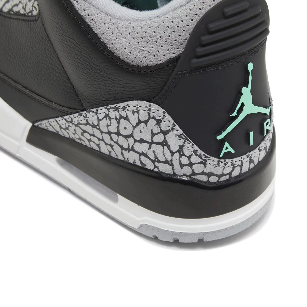 3 Retro 'Green Glow' (2024)