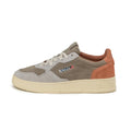 Medalist *Suede*
