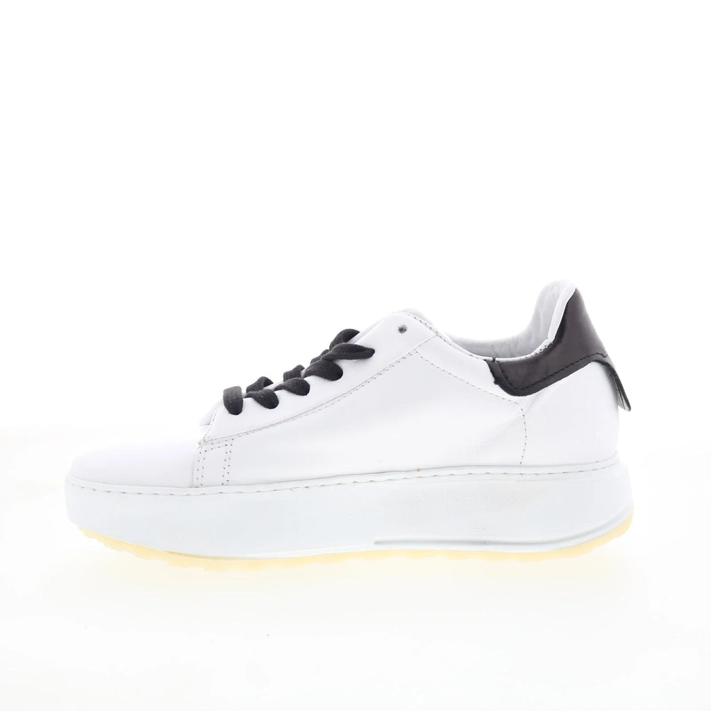 Hannie A87110-103-0002 Womens White Leather Lifestyle Sneakers Shoes