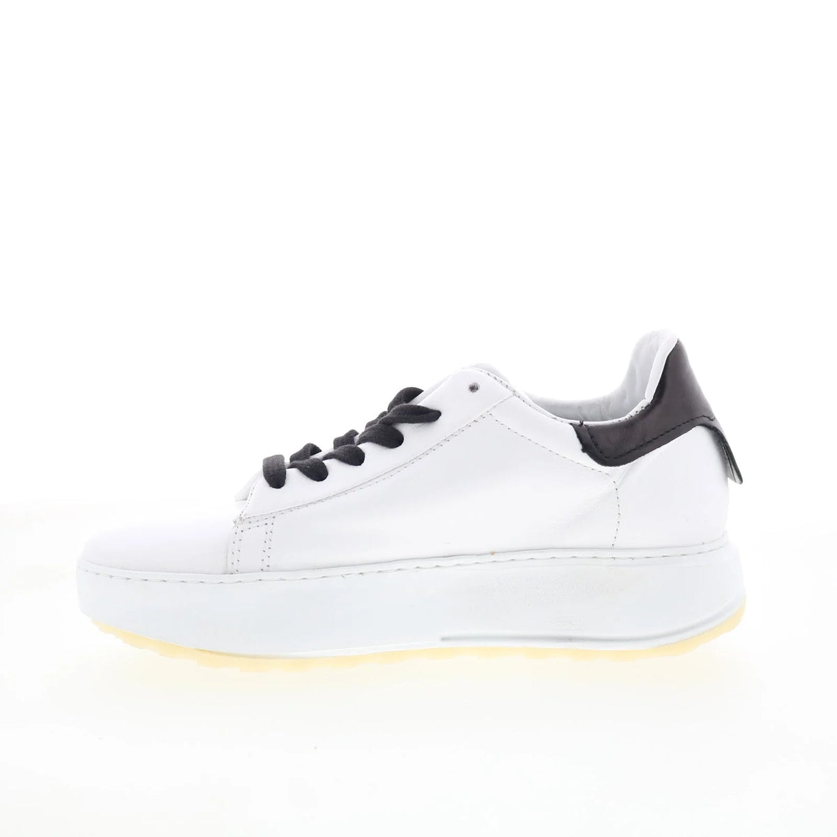 Hannie A87110-103-0002 Womens White Leather Lifestyle Sneakers Shoes