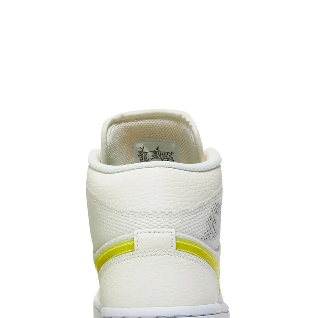 1 Mid SE 'Voltage Yellow' W (2021)
