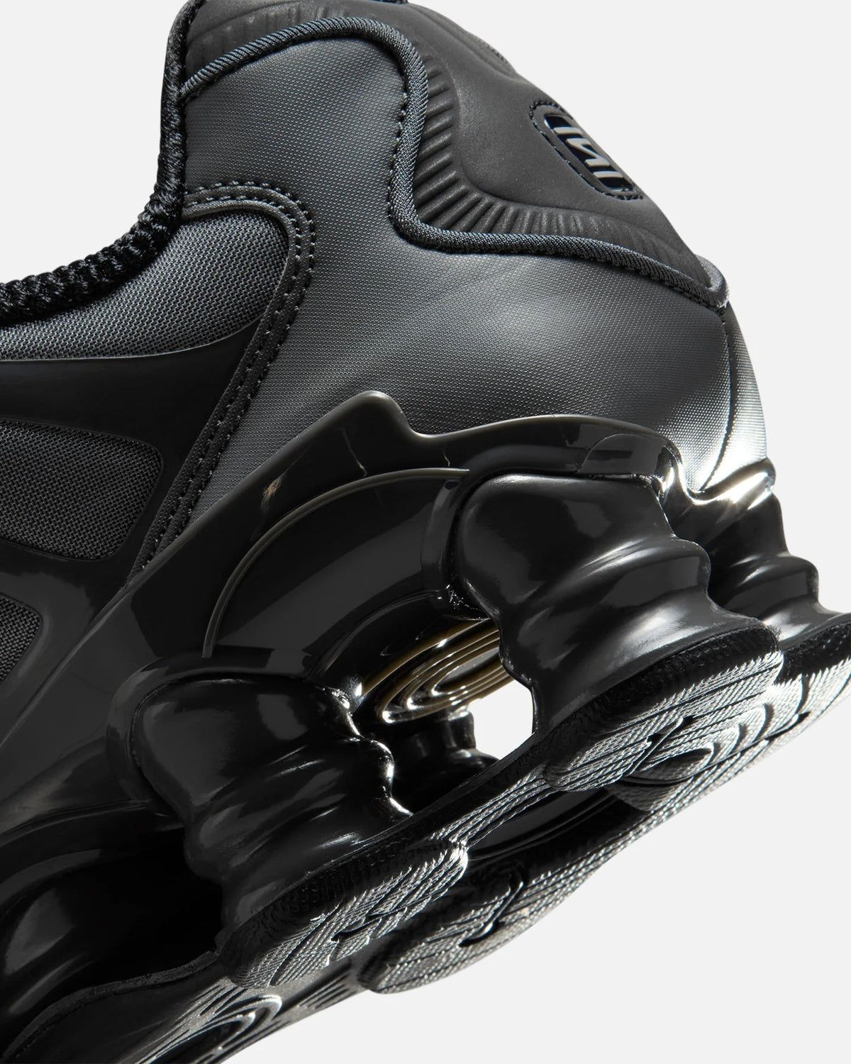 Shox TL SE Iron Grey