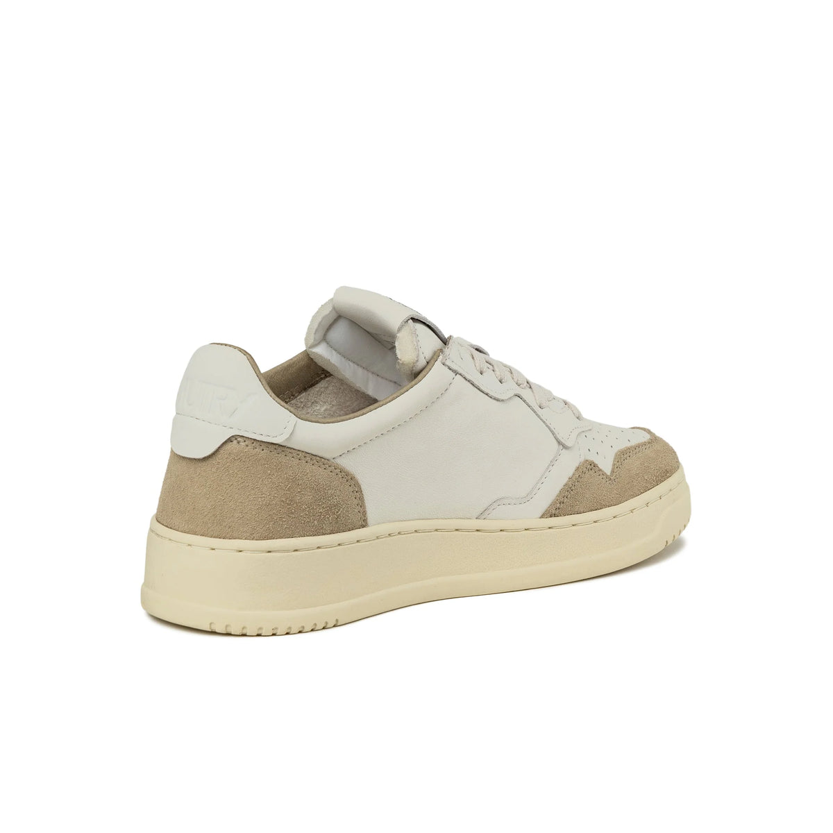 Medalist *Goat / Suede*