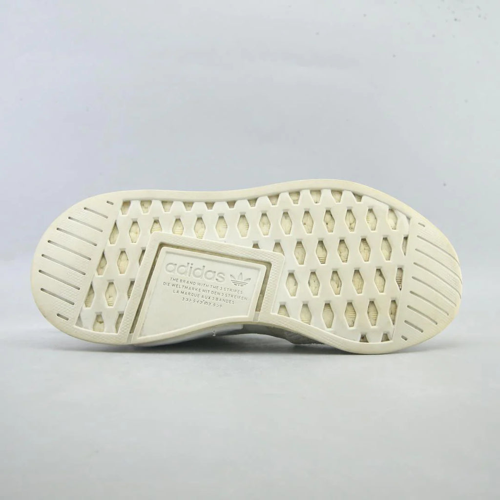 NMD R2