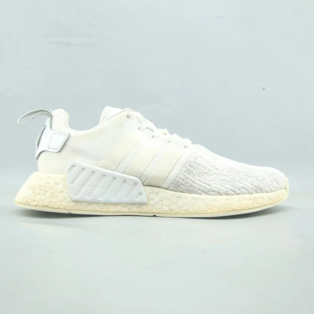 NMD R2
