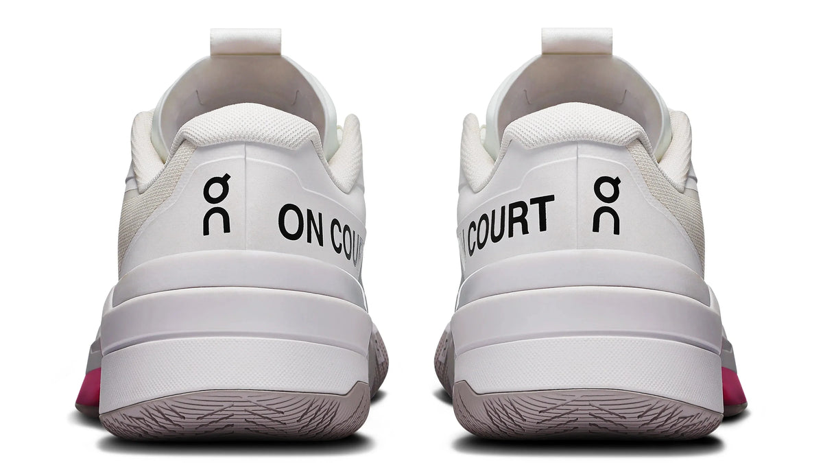 On The ROGER Pro Fire White Pink (Women's)