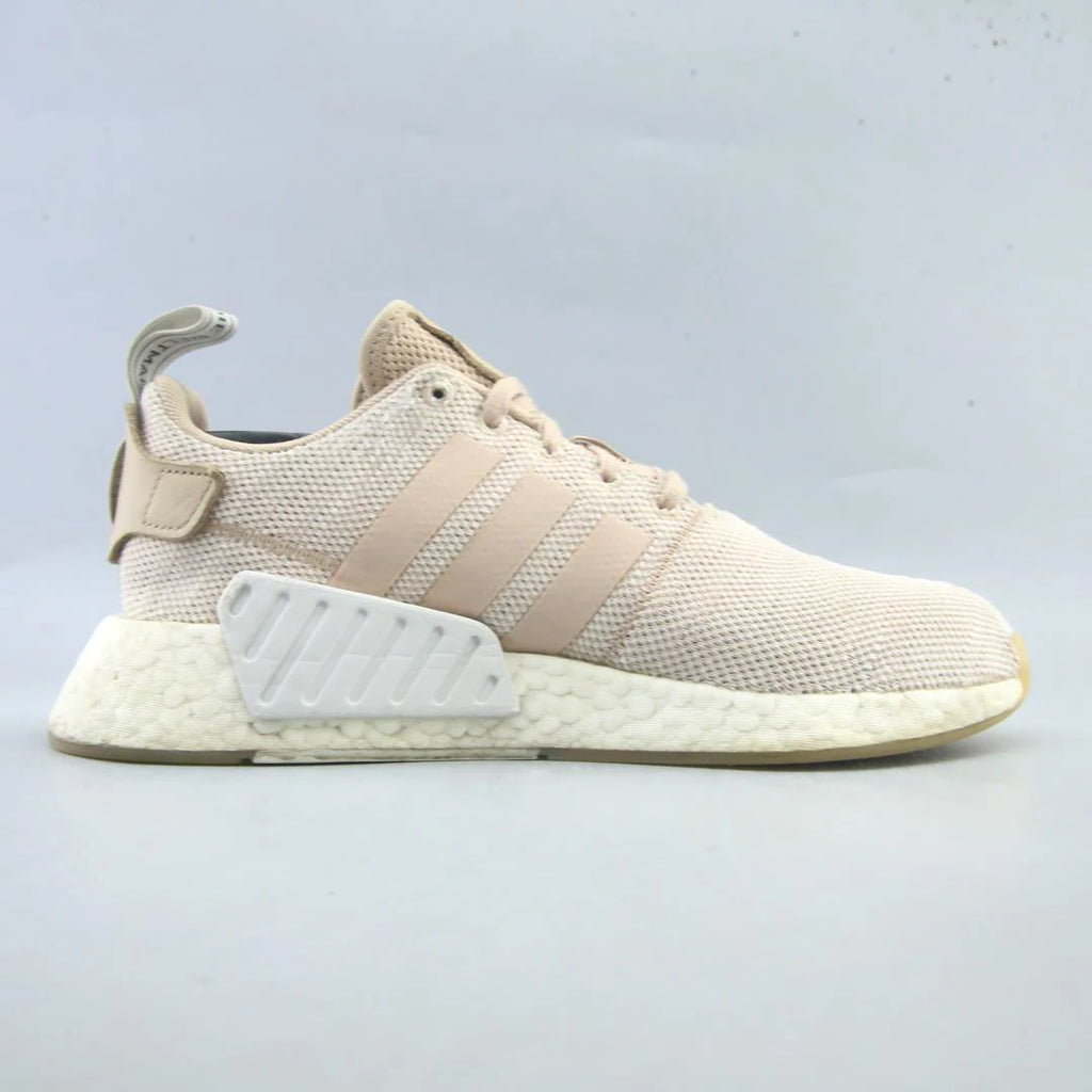 NMD R2