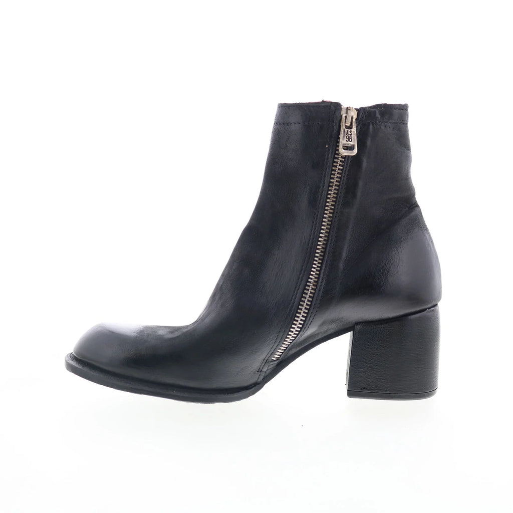 Grove Womens Black Leather Zipper Ankle & Booties Boots