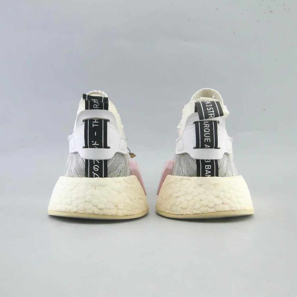 NMD R2
