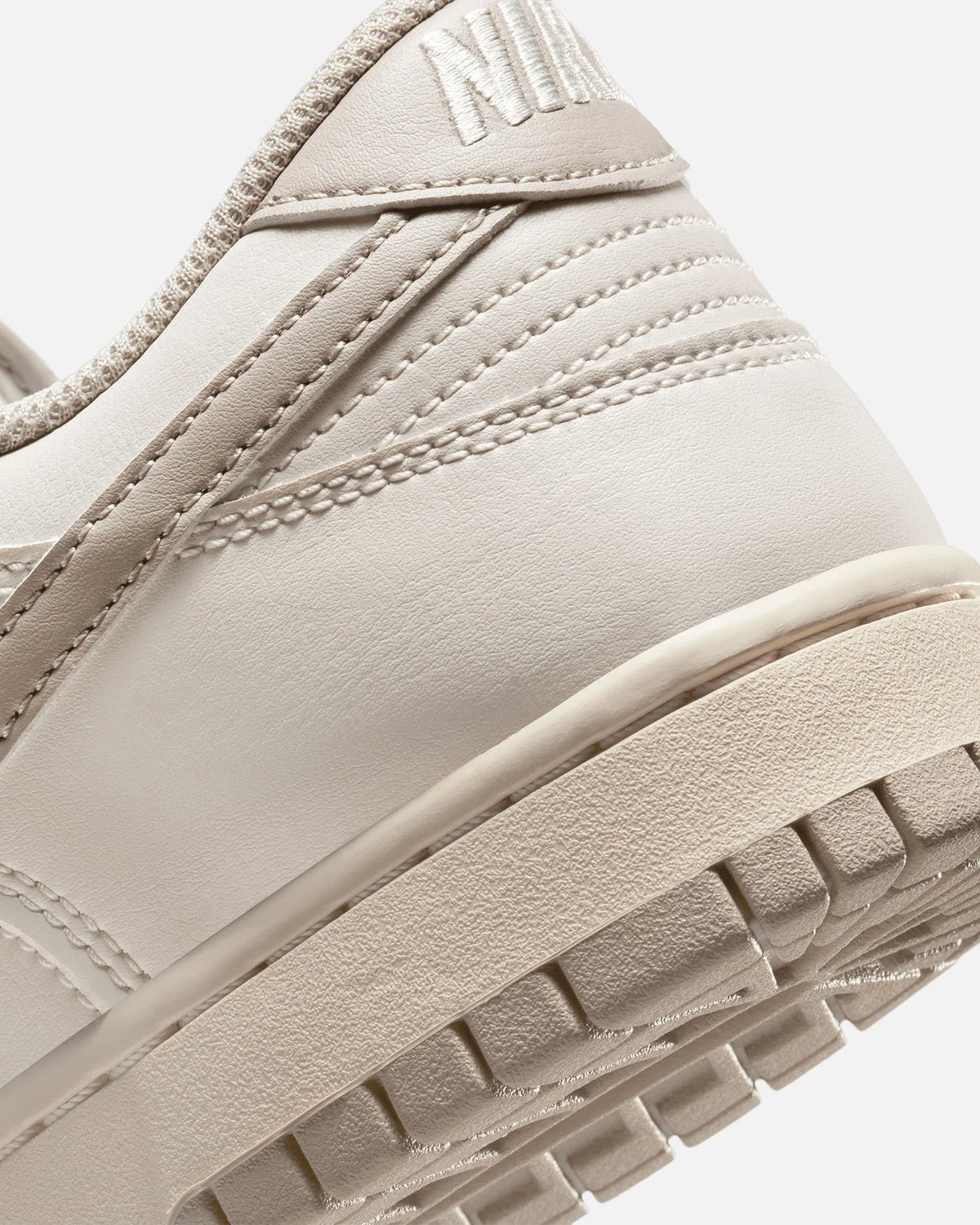 Dunk Low Retro "Cream" Pearl