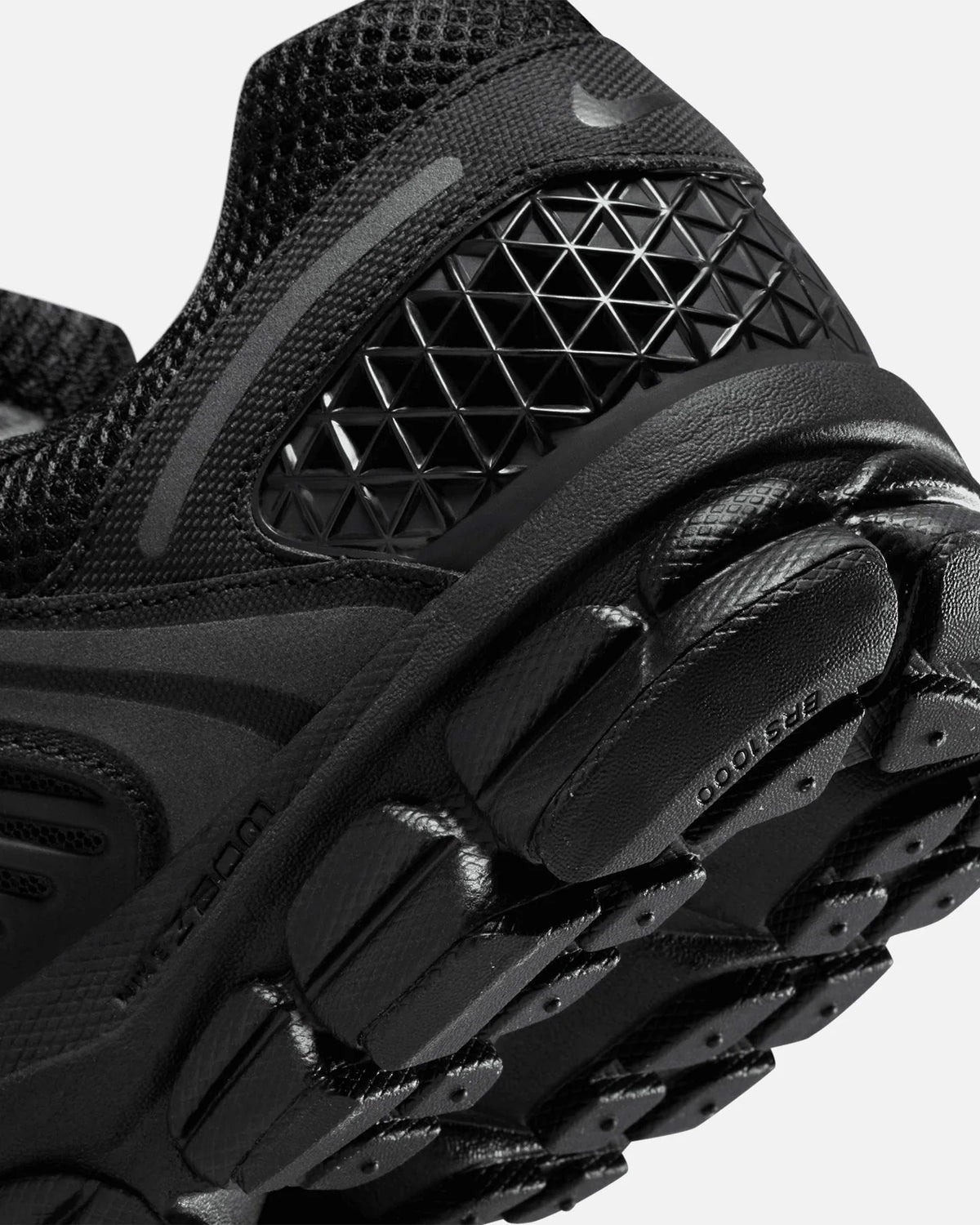 Zoom Vomero 5 Black/Black