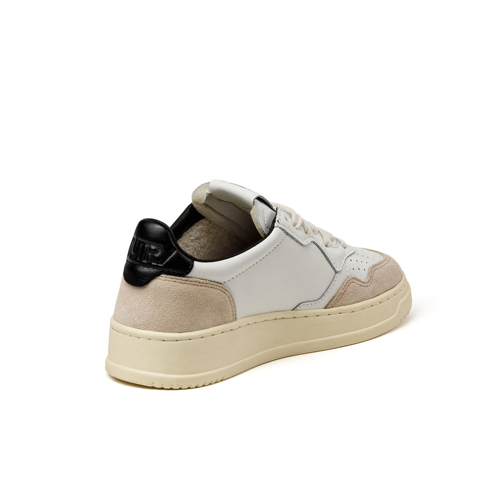 Medalist W *Leather / Suede*