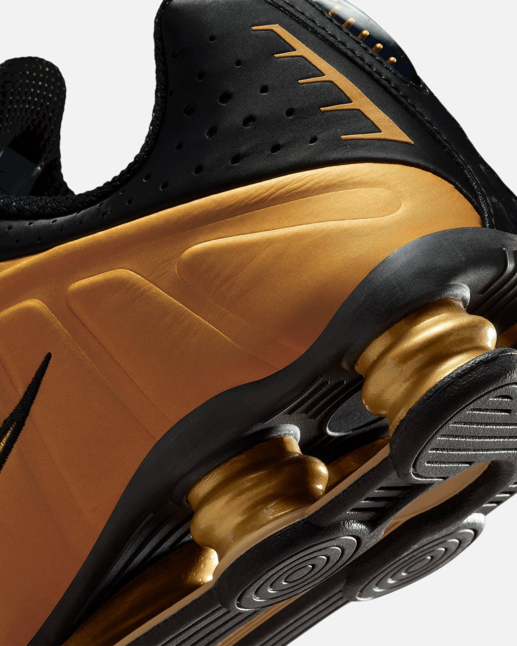 Shox R4 Gold
