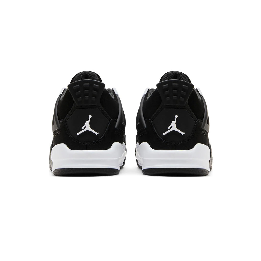4 Retro 'White Thunder' TD (2024)