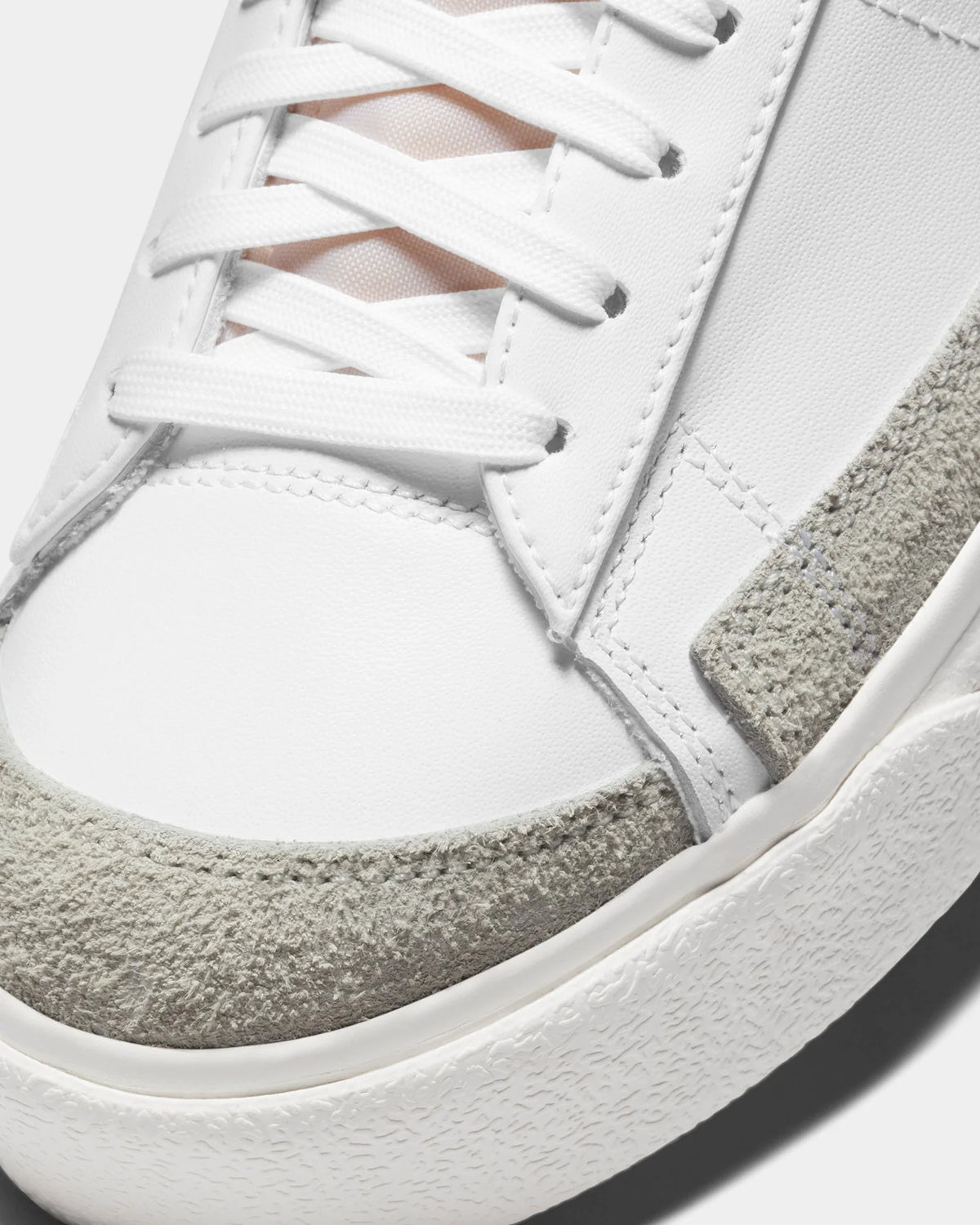 Women's Blazer Low Platform White/Black Sail