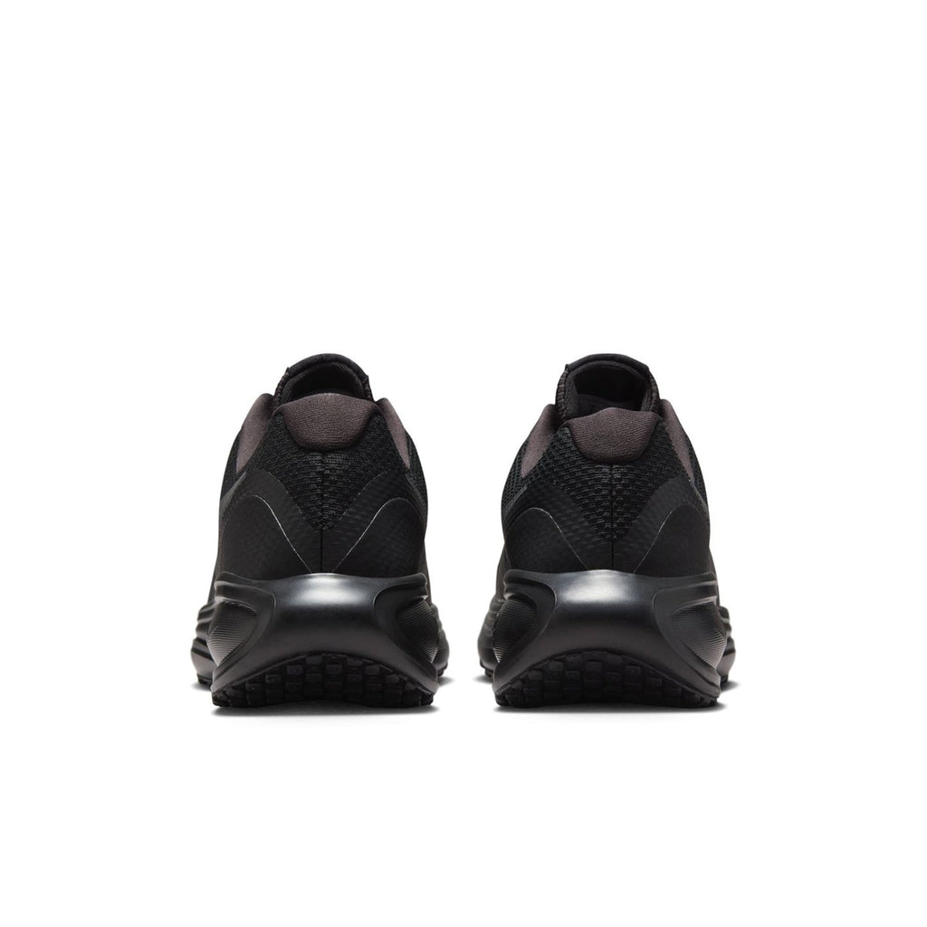 Revolution 8 - Womens