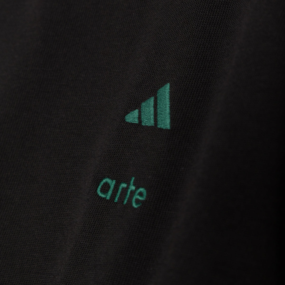 x Arte Antwerp T-Shirt