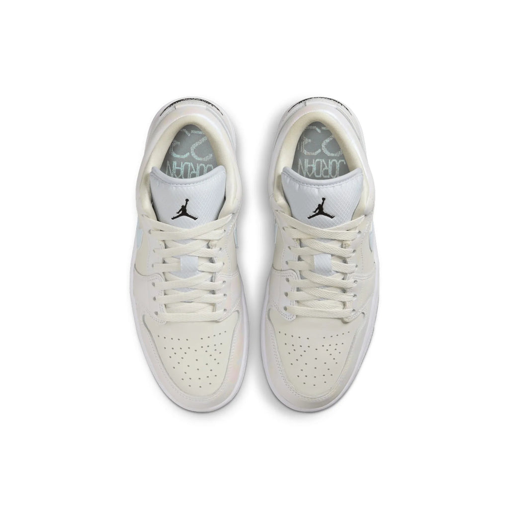 1 Low SE 'Year of the Snake' Women's (2025)