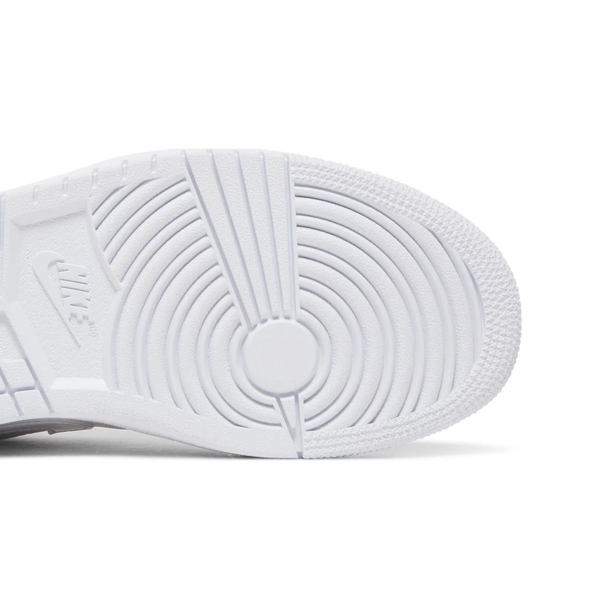 1 Low 'White' W (2022)