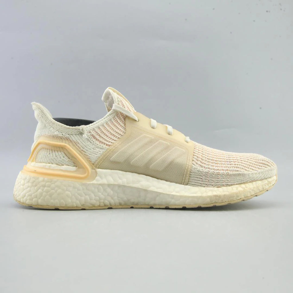 ULTRA BOOST 19