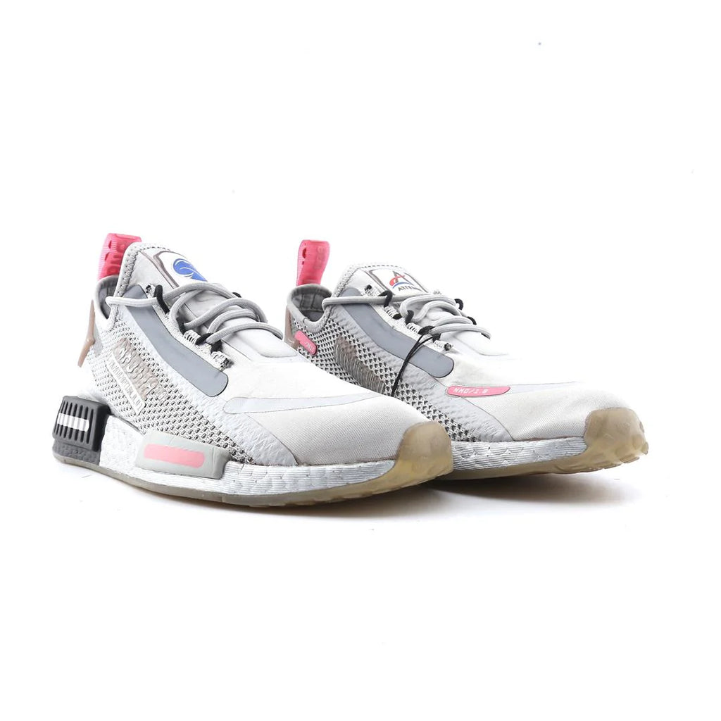 NMD R1 SPECTOO NASA
