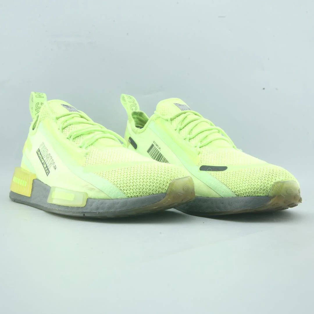 NMD R1 SPECTOO