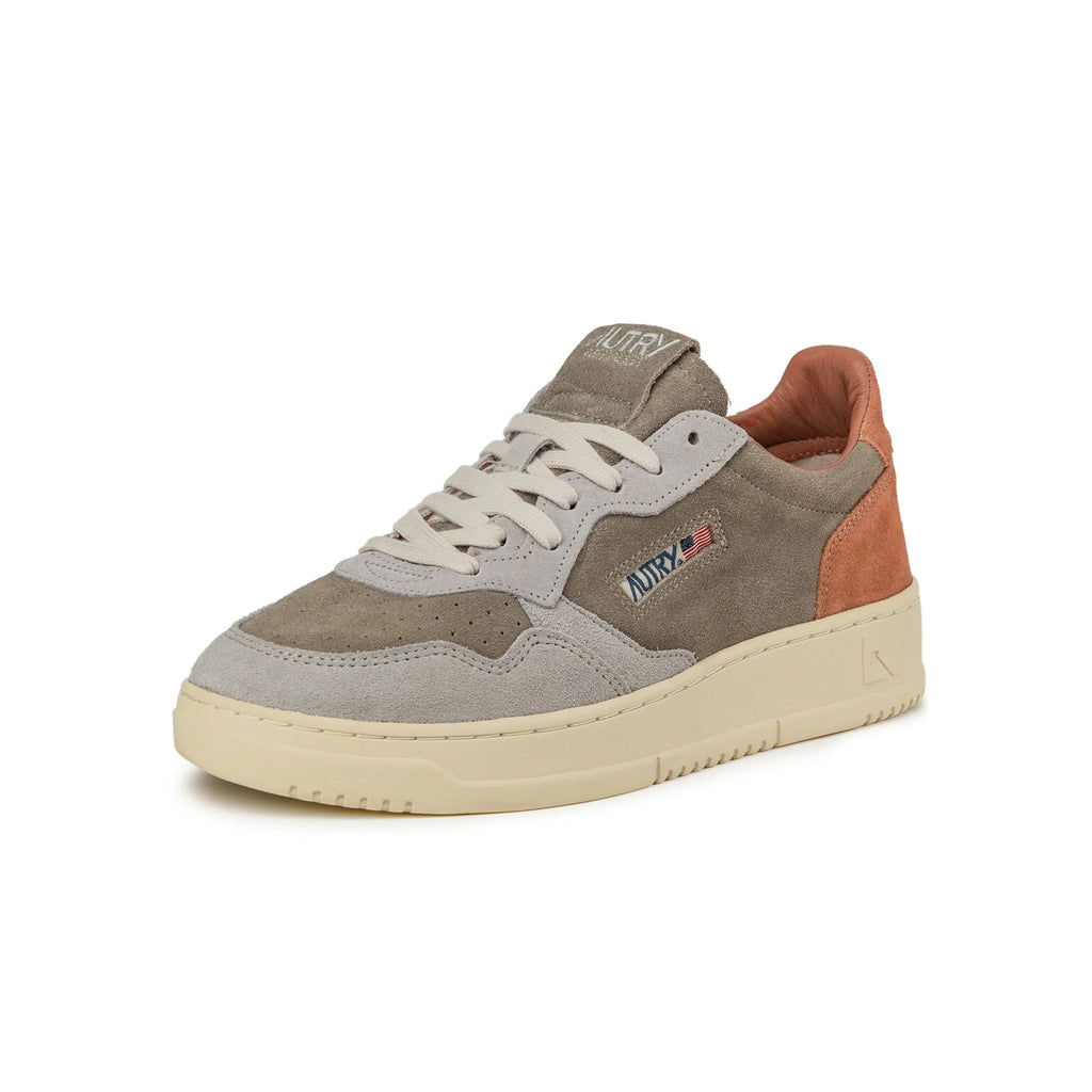 Medalist *Suede*